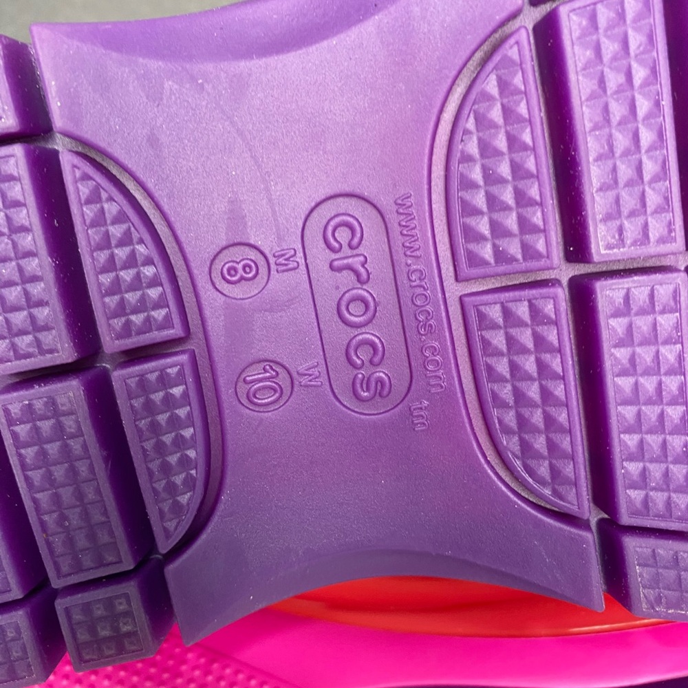Crocs Classic Mega Crush Sandal Unisex Thick Soled Sandals W 10 M 8 NWT NEW** - Picture 10 of 10